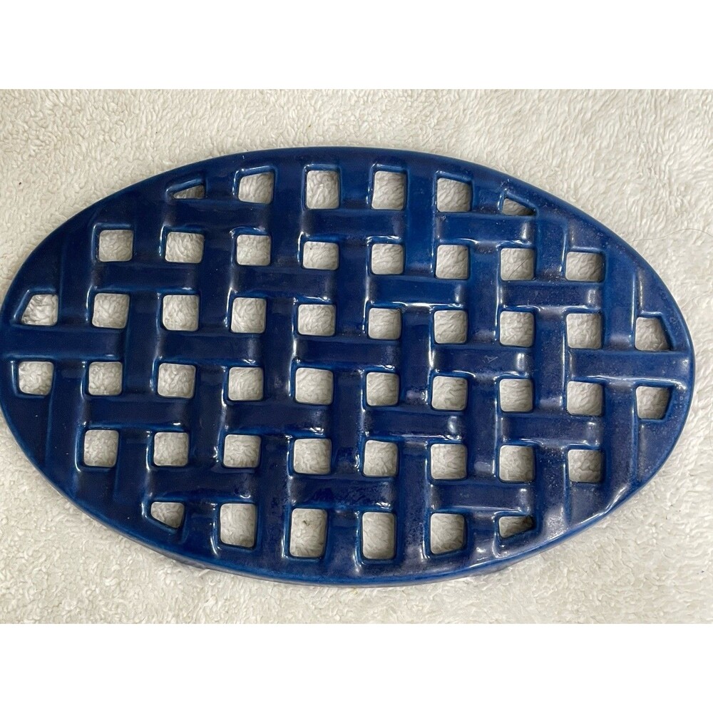 INVICTA FRANCE Ceramic Coated CAST IRON Cobalt Blue Oval Trivit 11 1/2 X 7 1/2